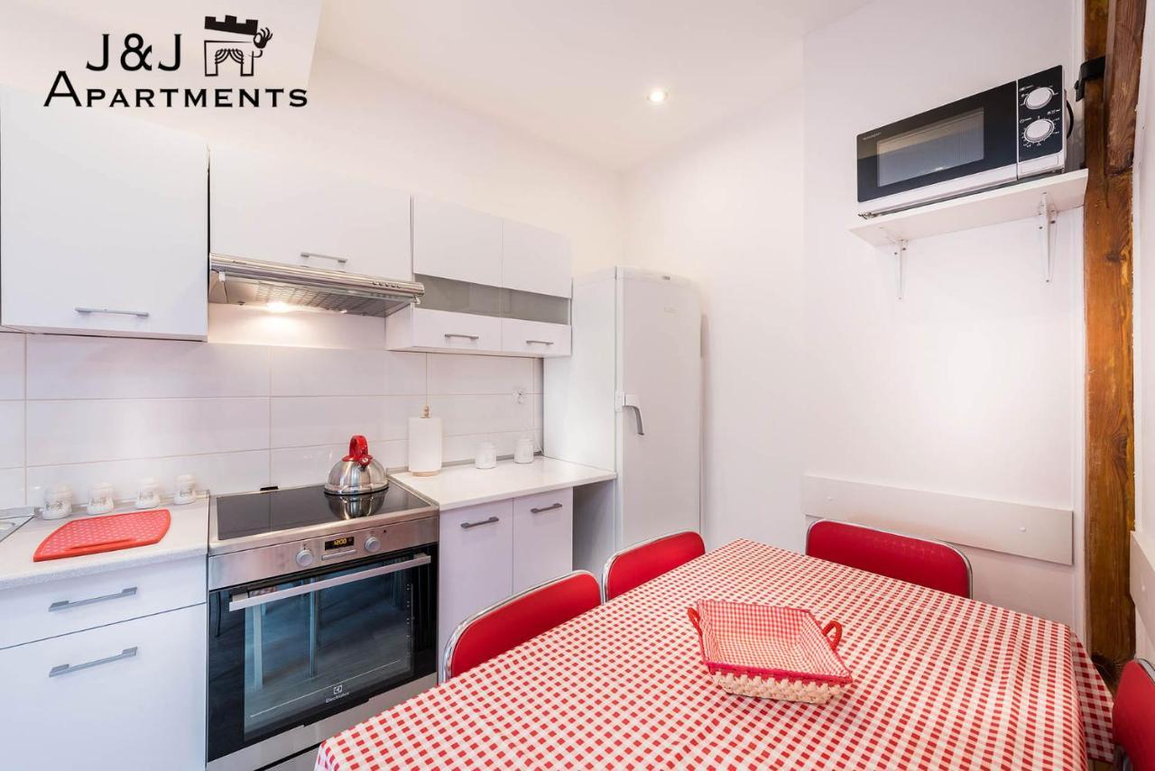 J&J Apartments Lazienna 30 - 12 Torun Ngoại thất bức ảnh